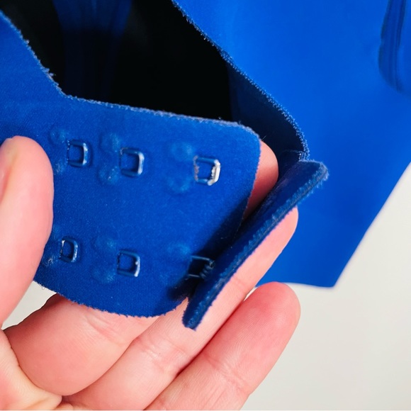 100.Lululemon $98 Enlite Bra
Tanzanite 36C missing one little hook - Picture 3 of 5